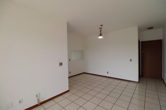 Sala de apartamento para alugar com 3 quartos, 91m² em Presidente Medici, Ribeirão Preto
