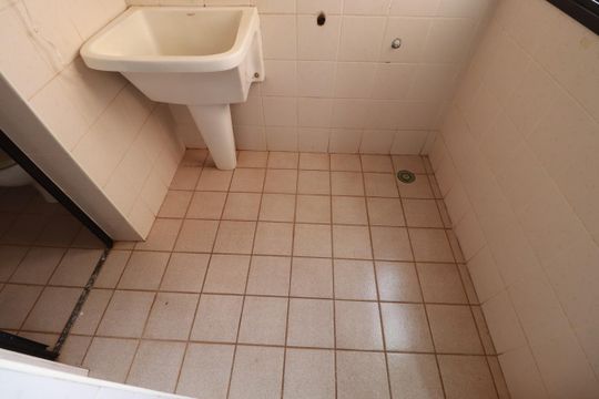 Área de serviço  de apartamento para alugar com 3 quartos, 91m² em Presidente Medici, Ribeirão Preto