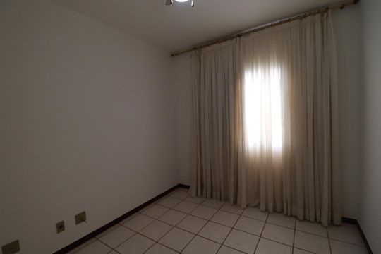 Quarto 1 de apartamento para alugar com 3 quartos, 91m² em Presidente Medici, Ribeirão Preto