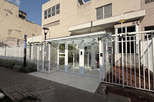 Fachada de apartamento à venda com 2 quartos, 57m² em Catumbi, São Paulo