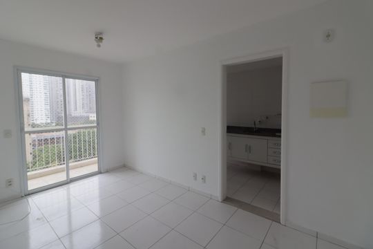 Sala de apartamento para alugar com 2 quartos, 63m² em Presidente Altino, Osasco