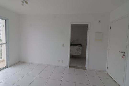 Sala de apartamento para alugar com 2 quartos, 63m² em Presidente Altino, Osasco