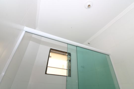Banheiro de apartamento para alugar com 1 quarto, 35m² em Parque Artur Alvim, São Paulo