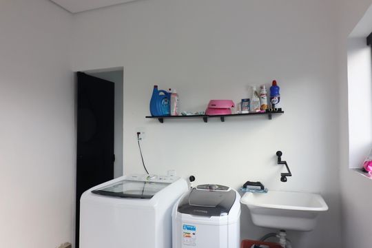 Área de Serviço de casa à venda com 3 quartos, 200m² em Baeta Neves, São Bernardo do Campo