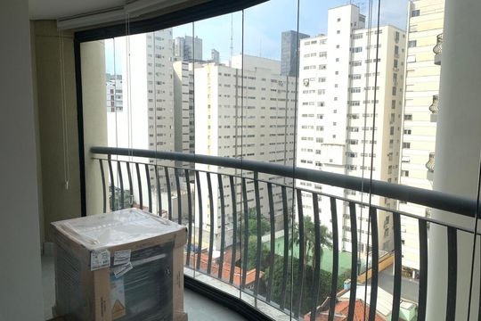 Varanda de apartamento à venda com 2 quartos, 90m² em Cerqueira César, São Paulo