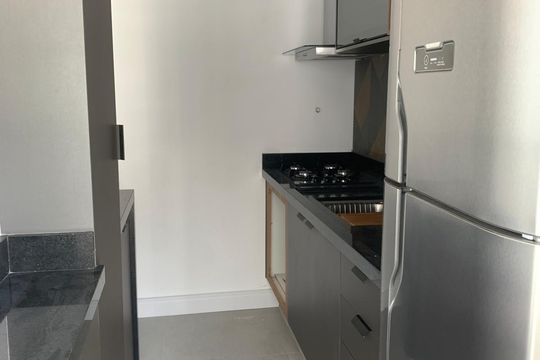 Cozinha de apartamento à venda com 2 quartos, 90m² em Cerqueira César, São Paulo
