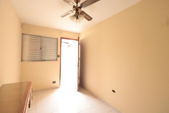 Quarto de Serviço de casa à venda com 3 quartos, 215m² em Parque São Jorge, São Paulo
