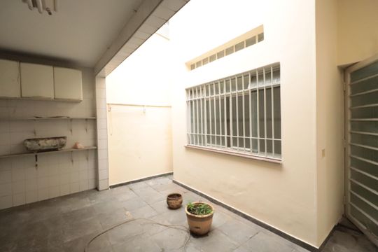 Área de Serviço de casa à venda com 3 quartos, 215m² em Parque São Jorge, São Paulo