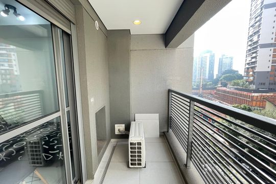 Varanda de kitnet/studio para alugar com 1 quarto, 29m² em Butantã, São Paulo