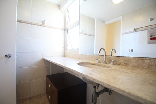 Banheiro Suíte  de apartamento à venda com 3 quartos, 102m² em Vila Andrade, São Paulo