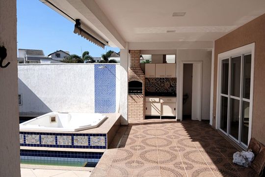 Área externa de casa de condomínio à venda com 5 quartos, 260m² em Vargem Grande, Rio de Janeiro