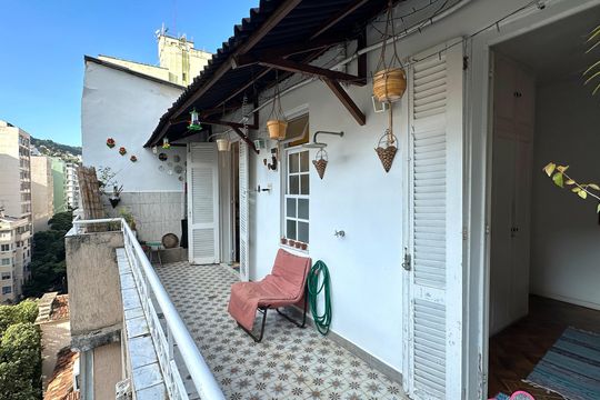Apartamento à venda com 3 quartos, 75m² em Copacabana, Rio de Janeiro