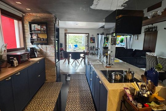 Cozinha de casa de condomínio para alugar com 2 quartos, 290m² em Jansen, Gravataí
