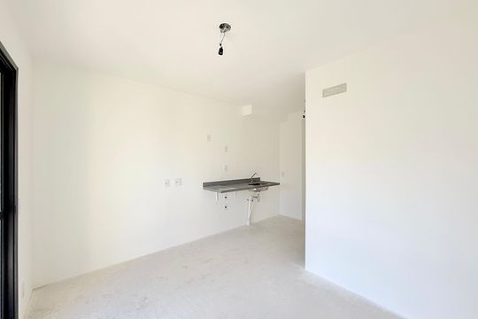 Quarto de kitnet/studio à venda com 1 quarto, 24m² em Vila Cordeiro, São Paulo
