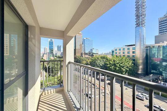 Sacada de kitnet/studio à venda com 1 quarto, 24m² em Vila Cordeiro, São Paulo