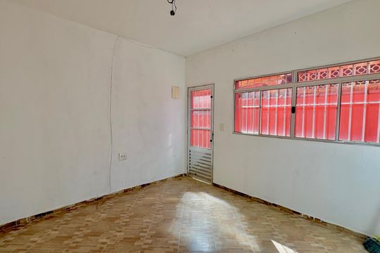 Sala de casa para alugar com 2 quartos, 55m² em Cidade Soberana, Guarulhos