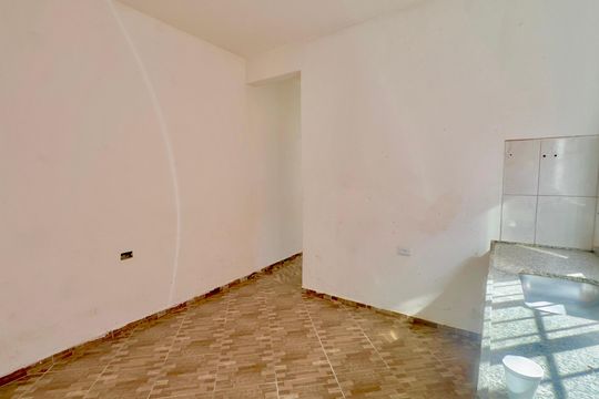 Cozinha de casa para alugar com 2 quartos, 55m² em Cidade Soberana, Guarulhos