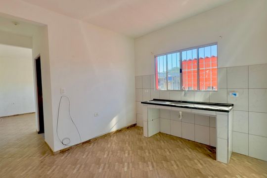 Cozinha de casa para alugar com 2 quartos, 75m² em Cidade Soberana, Guarulhos