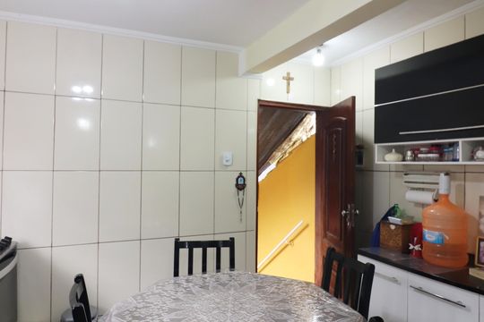 Sala/Cozinha de casa à venda com 3 quartos, 125m² em Bairro dos Casa, São Bernardo do Campo