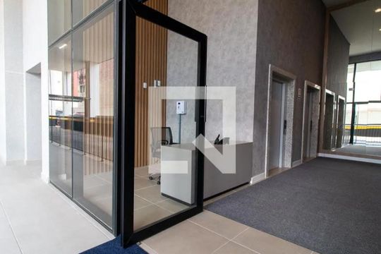Área comum de apartamento à venda com 1 quarto, 37m² em Água Verde, Curitiba