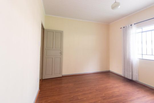Quarto 1 de casa à venda com 3 quartos, 115m² em Parolin, Curitiba