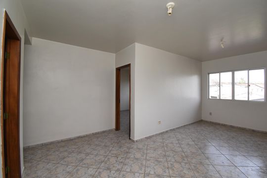 Sala de casa para alugar com 3 quartos, 250m² em Pilarzinho, Curitiba