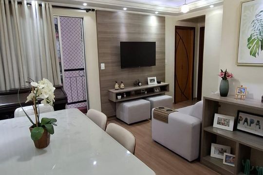 Apartamento para alugar com 2 quartos, 49m² em Vila Carmosina, São Paulo
