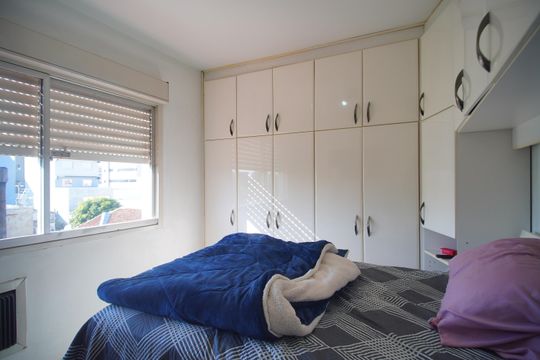 Quarto de apartamento à venda com 1 quarto, 47m² em Centro, São Leopoldo
