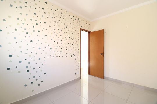 Quarto 1 de apartamento para alugar com 2 quartos, 58m² em Santa Mônica, Uberlândia