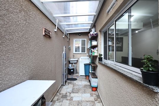 Lavanderia de apartamento à venda com 3 quartos, 111m² em Vila Helena, Santo André