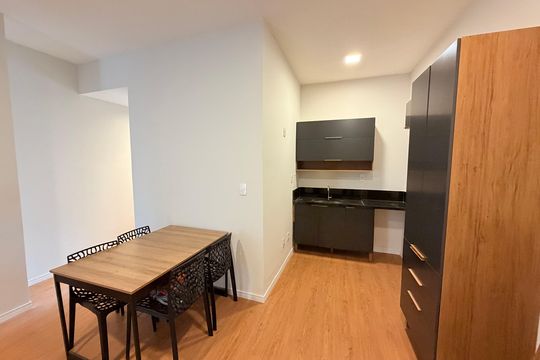 Sala de kitnet/studio para alugar com 1 quarto, 29m² em Cascatinha, Juiz de Fora