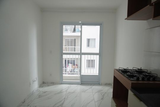 Apartamento para alugar com 1 quarto, 27m² em Parada Xv de Novembro, São Paulo