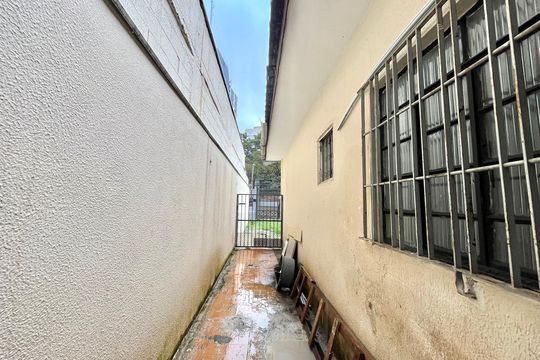 Área externa de casa para alugar com 2 quartos, 240m² em Vila Mascote, São Paulo