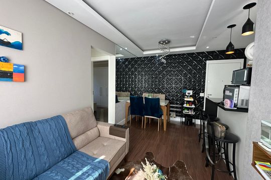 Sala de apartamento à venda com 2 quartos, 51m² em Centro, Barueri