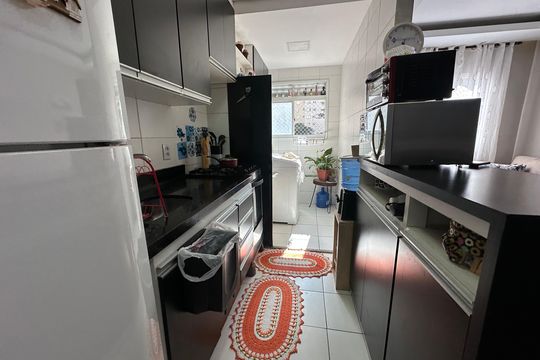 Cozinha de apartamento à venda com 2 quartos, 51m² em Centro, Barueri