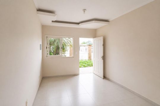 Sala de casa para alugar com 6 quartos, 160m² em Moradas do Bosque, Cachoeirinha