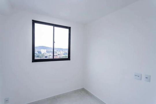 Quarto de apartamento à venda com 2 quartos, 34m² em Moinho Velho, São Paulo