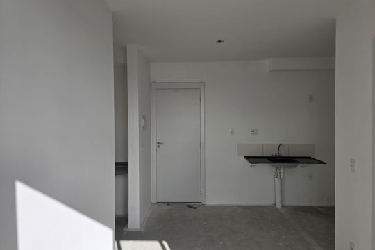 Sala de apartamento para alugar com 2 quartos, 38m² em Centro, Guarulhos