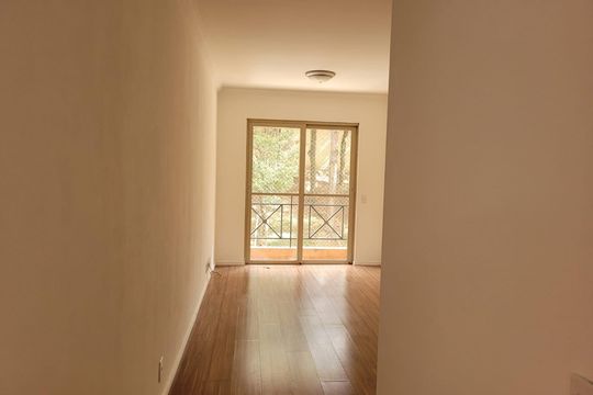 Sala de apartamento para alugar com 3 quartos, 67m² em Vila Butantã, São Paulo