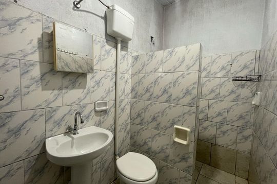 Banheiro de casa à venda com 7 quartos, 250m² em Canudos, Novo Hamburgo