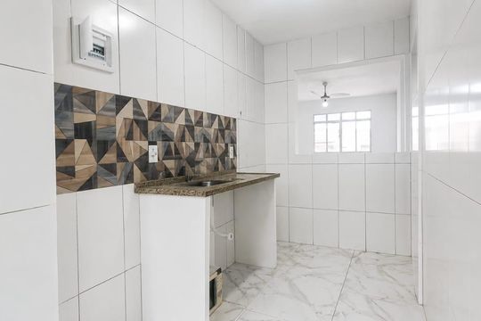 Cozinha de apartamento para alugar com 2 quartos, 70m² em Rocha Sobrinho, Mesquita