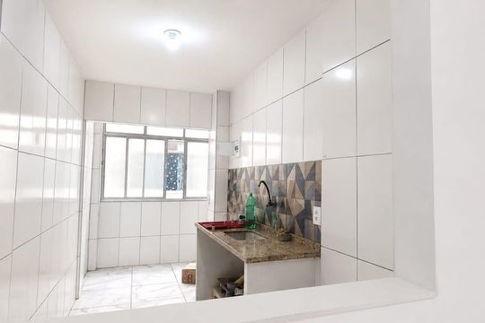 Cozinha de apartamento para alugar com 2 quartos, 70m² em Rocha Sobrinho, Mesquita
