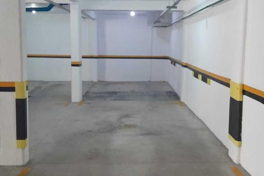 Estacionamento de apartamento para alugar com 3 quartos, 176m² em Itacorubi, Florianópolis
