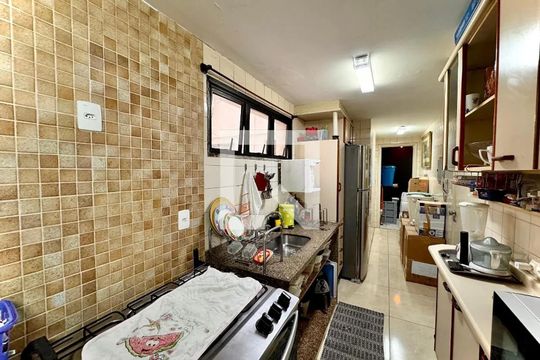 Cozinha de apartamento à venda com 3 quartos, 120m² em Humaitá, Rio de Janeiro