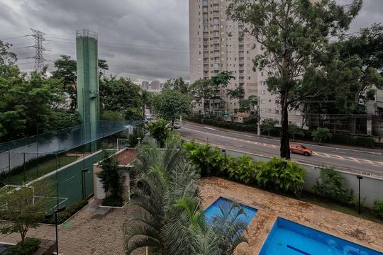 Apartamento à venda com 2 quartos, 54m² em Jardim Iris, São Paulo