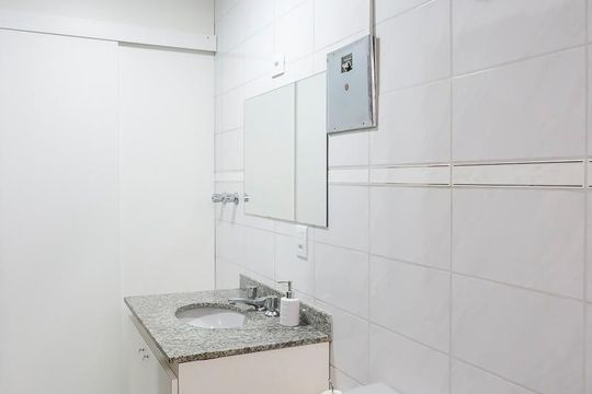 Banheiro da suíte de apartamento à venda com 2 quartos, 95m² em Santa Maria, São Caetano do Sul