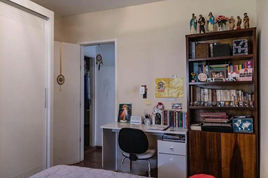Quarto de casa para alugar com 3 quartos, 105m² em Palmeiras, Belo Horizonte