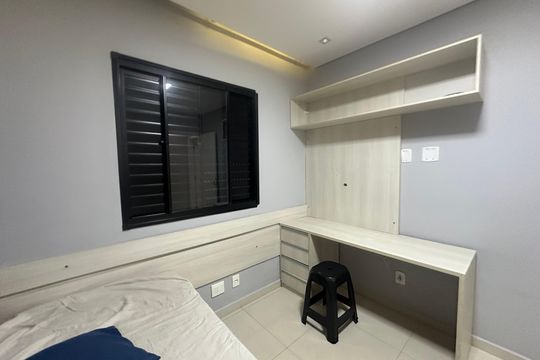 Quarto de apartamento para alugar com 2 quartos, 59m² em Jardim Belval, Barueri