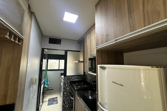 Cozinha de apartamento para alugar com 2 quartos, 59m² em Jardim Belval, Barueri