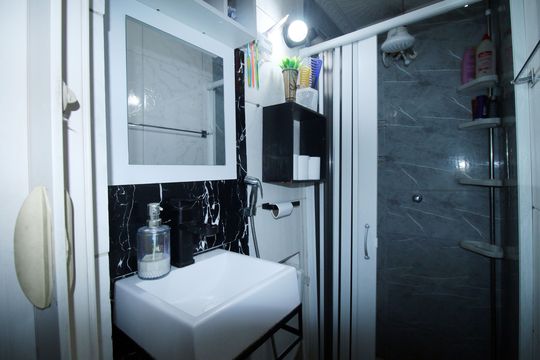 Banheiro 1 de casa para alugar com 3 quartos, 75m² em Olaria, Rio de Janeiro